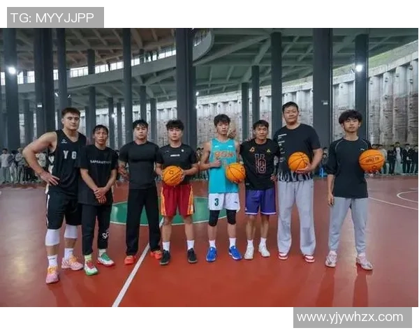 打篮球的艺人们如何在球场上展现个人魅力与艺术才华的完美结合